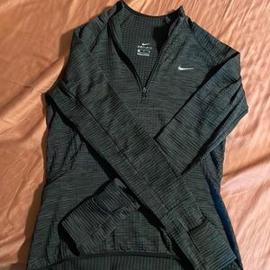 Nike running top